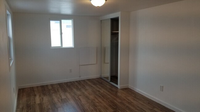 Foto del edificio - 142 Goldenrod St