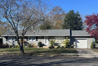 Building Photo - 12 Colwick Dr