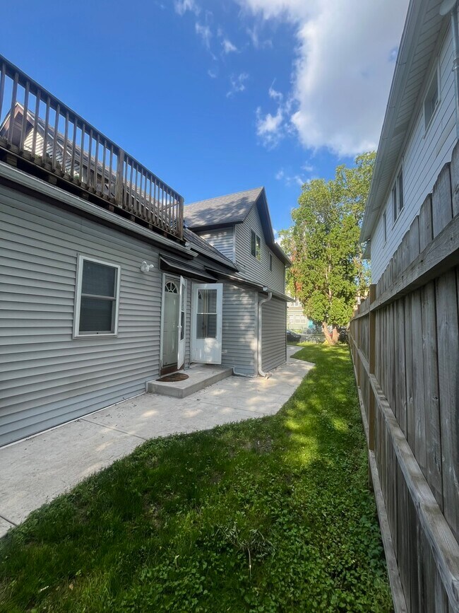 Side - backyard - 642 Adams St NE