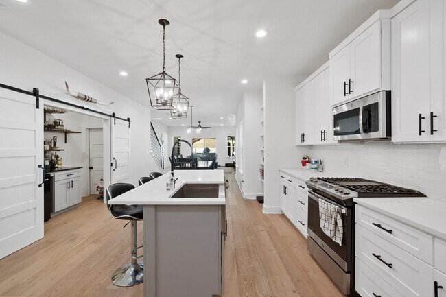 Foto del edificio - 1409 Greenwood Ave