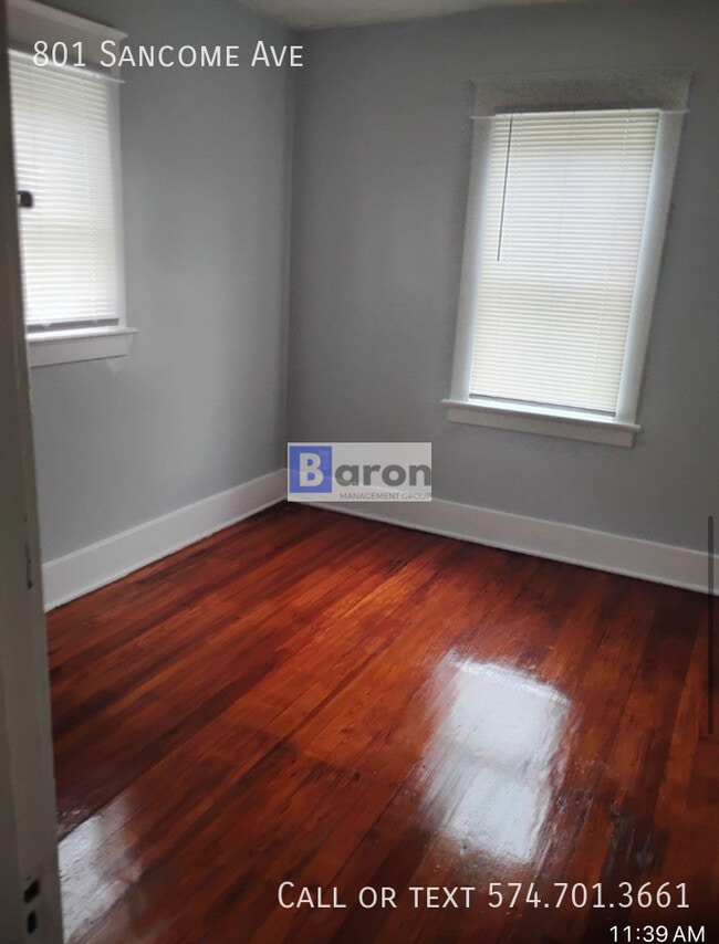 Building Photo - 801 Sancome Ave