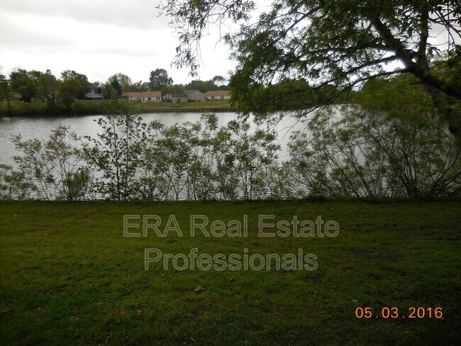 Building Photo - 1310 River Birch Run S