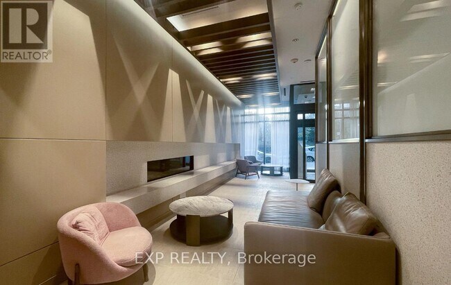 Building Photo - 19 Western Battery Rd