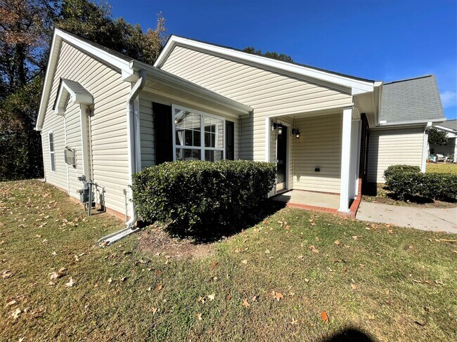 Foto del edificio - 5288 Mount Hope Dr