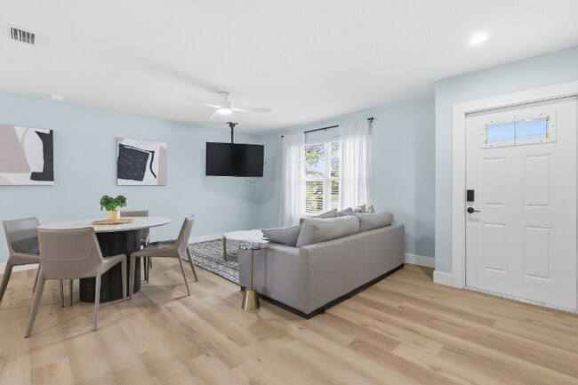 Foto del edificio - 2751 Sydelle St