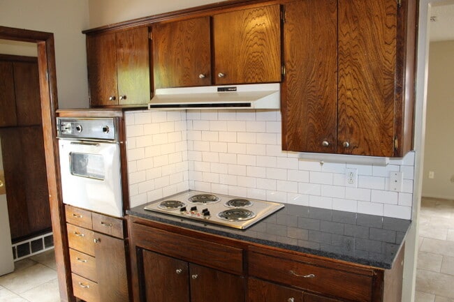Foto del edificio - 7520 NW 28th St