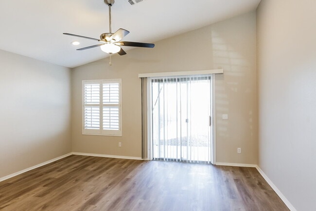 Building Photo - 8256 N 112th Ave