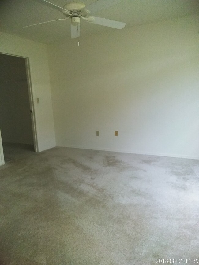 Building Photo - 1/1 FIRST FLOOR Condo in Bermuda Dunes, Or...