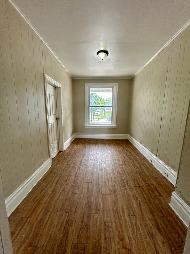 Building Photo - 5-bedroom Allison hill.