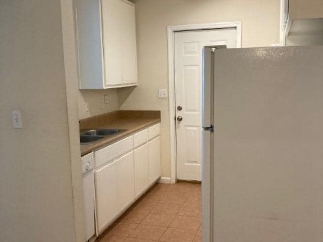 Building Photo - 1881 Nena Hills Dr
