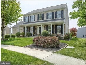 Building Photo - 834 Northern Spy Dr