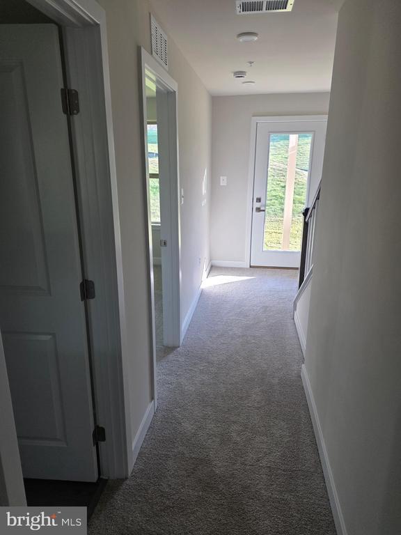 Foto del edificio - 9255 Klamath Ct