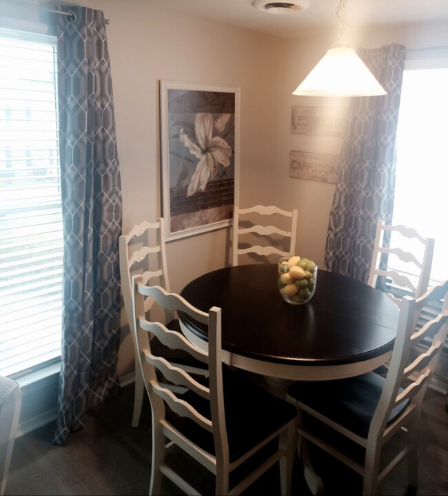 Foto del edificio - 21771 Hidden Rivers Dr N
