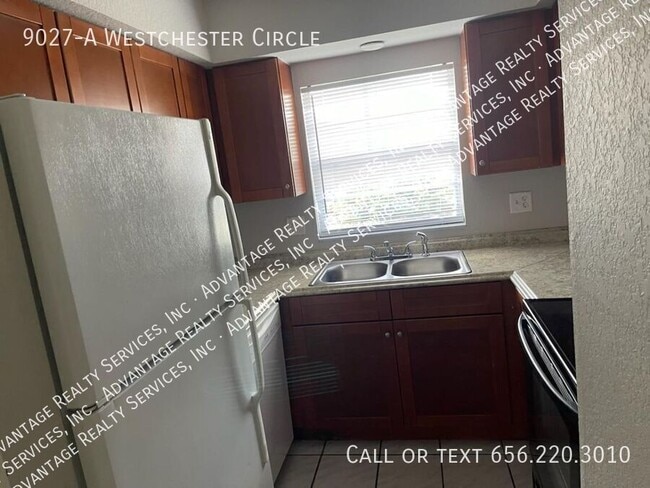 Building Photo - 9027 Westchester Cir