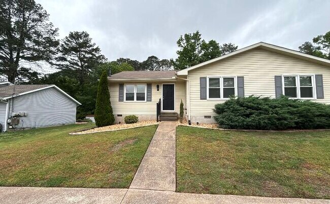 Building Photo - 5021 Bess Moore Rd