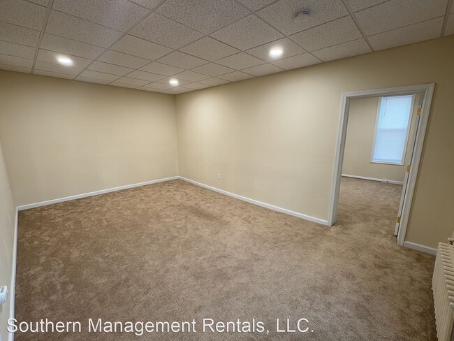 Foto del edificio - 1 br, 1 bath House - 114 S Main St., 3rd F...