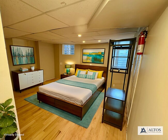 Foto del edificio - 1300 Steele St