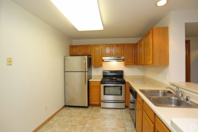 Kitchen - Riverwalk Apartments