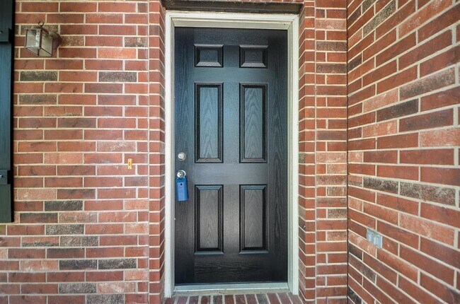 Foto del edificio - 10302 Deer Lodge Ct
