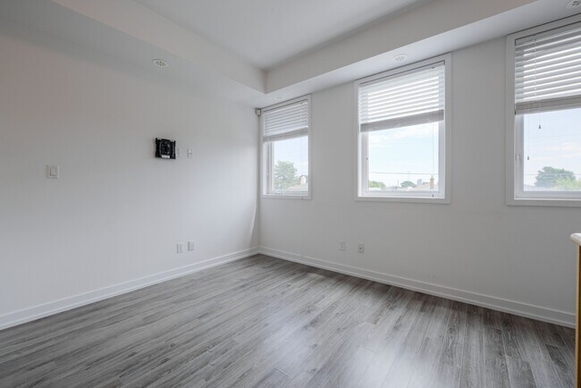Building Photo - 60-TH60 Winston Park Blvd