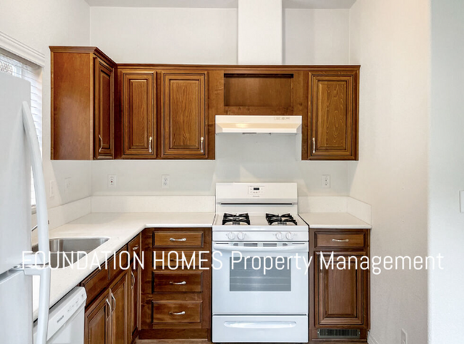 Foto del edificio - 1 br, 1 bath House - 728 Adobe Canyon Road