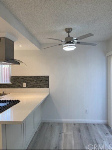 Foto del edificio - 16651 Sims Lane