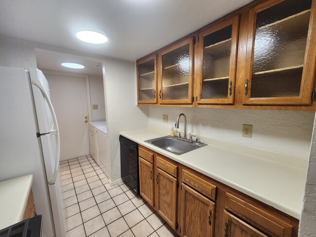 Building Photo - 8420 Chambers Ct NE