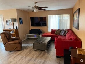 Building Photo - 4850 E Desert Cove Ave
