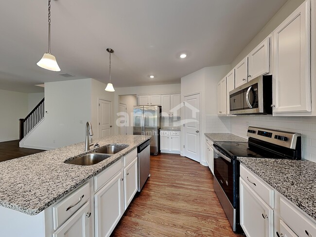 Building Photo - 2462 Napa Valley Dr