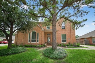 Building Photo - 7203 Thornmeadow Ln