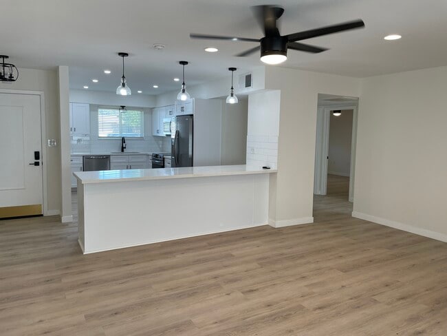 Total Renovation - 11227 N Coggins Dr