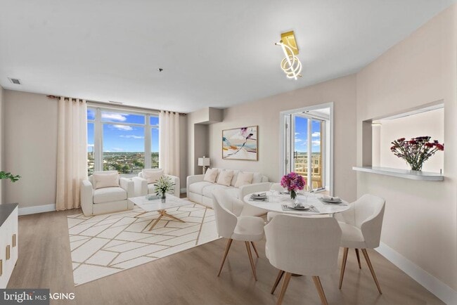 Building Photo - 100 Harborview Dr