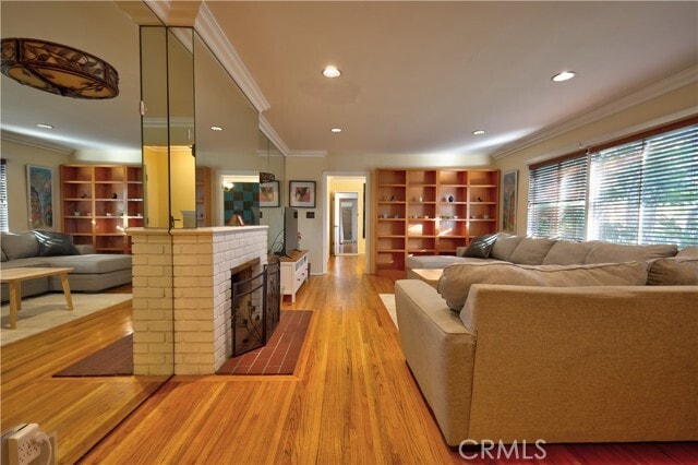 Foto del edificio - 2895 Woodlawn Ave