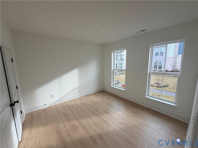 Building Photo - 15375 Sunray Aly