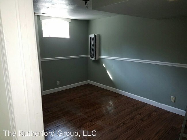 Building Photo - 6218 Sunshine Dr