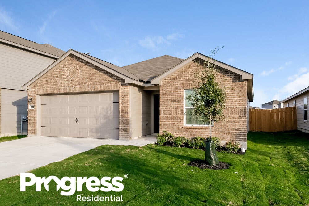 Primary Photo - 221 Wincanton Ln