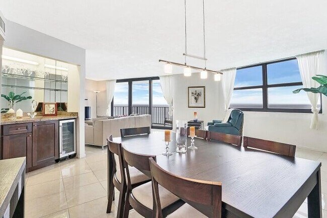 Foto del edificio - 5420 N Ocean Dr