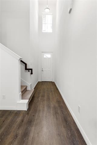 Foto del edificio - 2406 Ash Ln