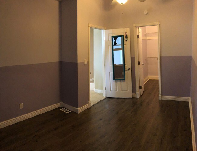 Foto del edificio - 1448 Knox Ct