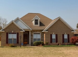 Building Photo - 617 Prairie View Dr