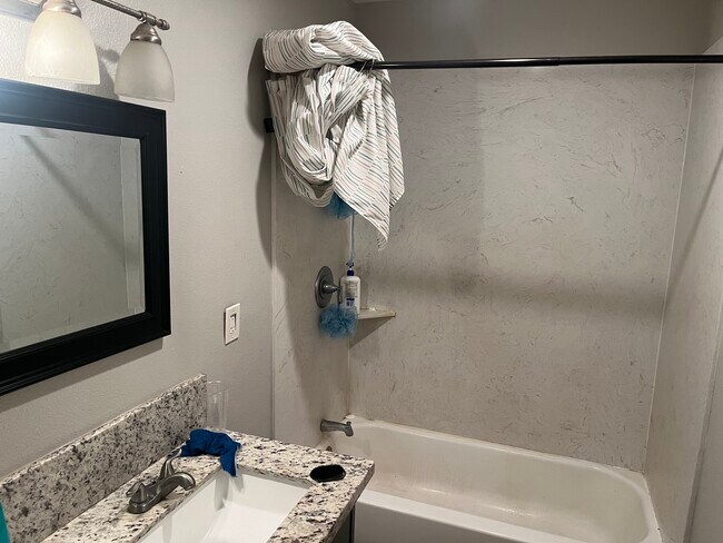 Foto del edificio - 6871 Beth Cir