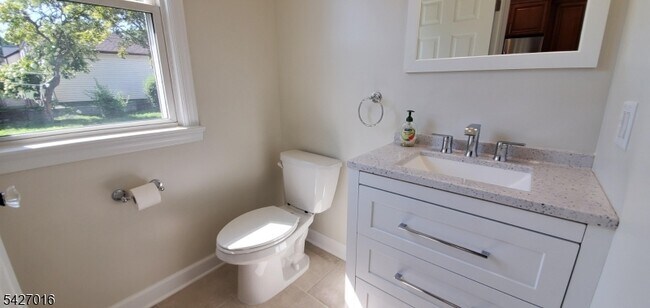 Foto del edificio - 54 Park Ave