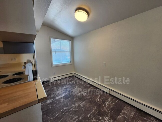 Foto del edificio - 3925 E 9th Ave