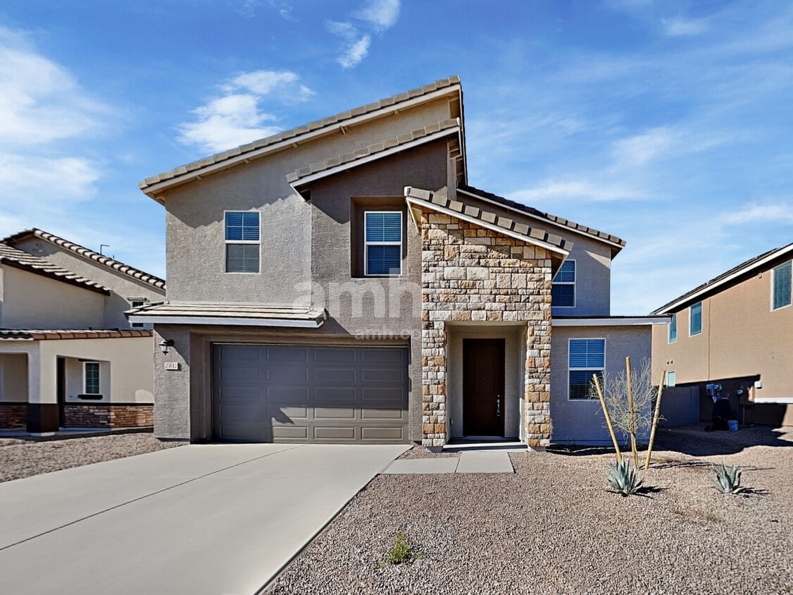 Primary Photo - 25612 N 185th Ave