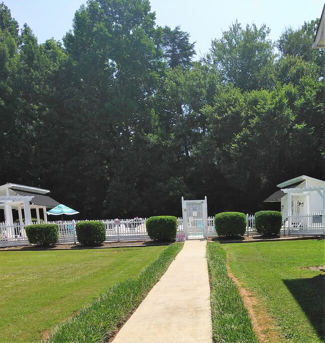 Cabana Private Pool - 109 Stroupe Rd