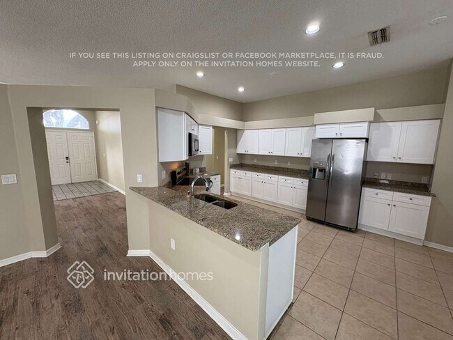 Foto del edificio - 4505 Bedford Ct E