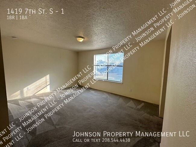 Foto del edificio - 1419 7th St S