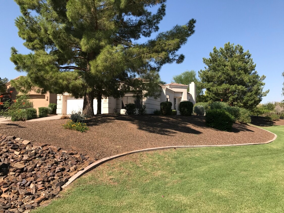 Primary Photo - 6806 S 39th Pl