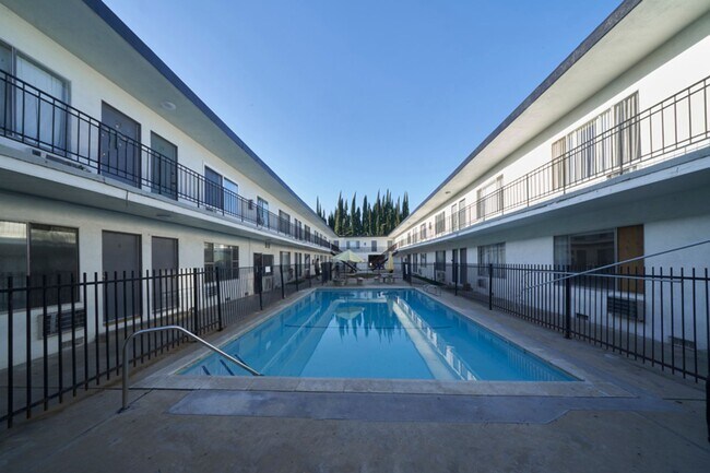 Interior Photo - Saticoy