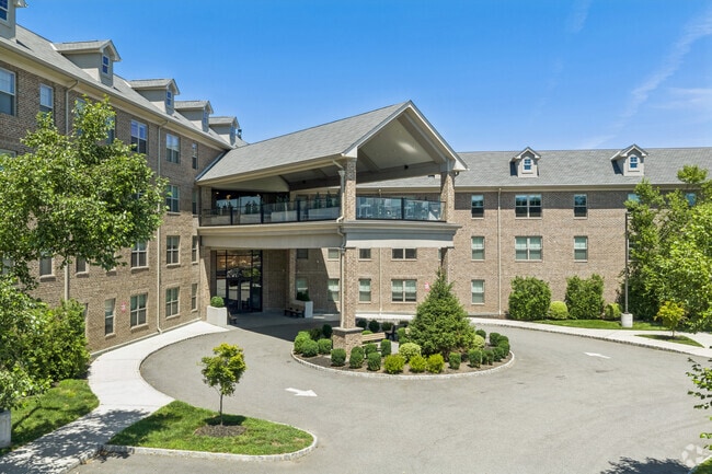 Main - The Manor at Totowa